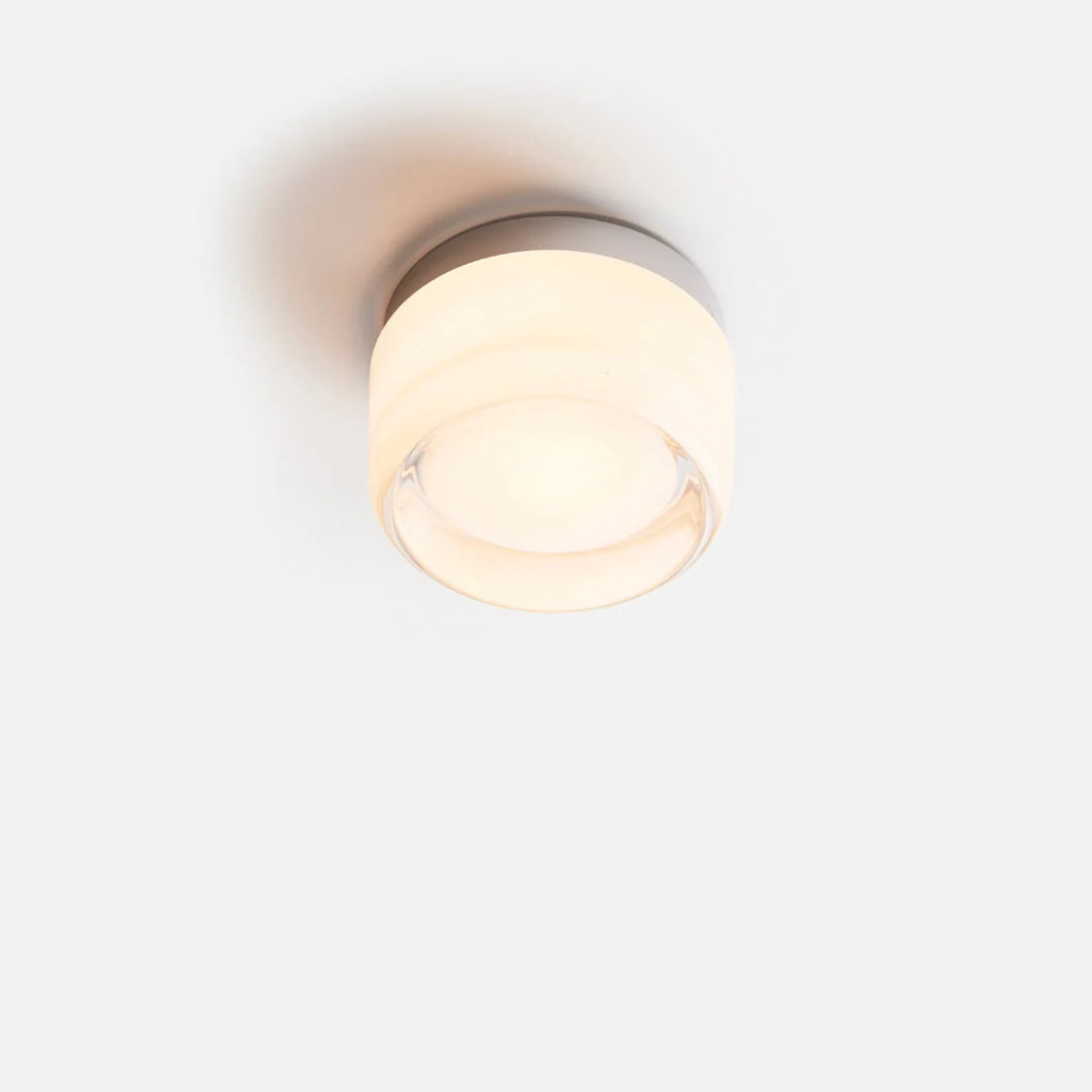 Wall Sconce Slim Integrated LED Frosted Diffuser