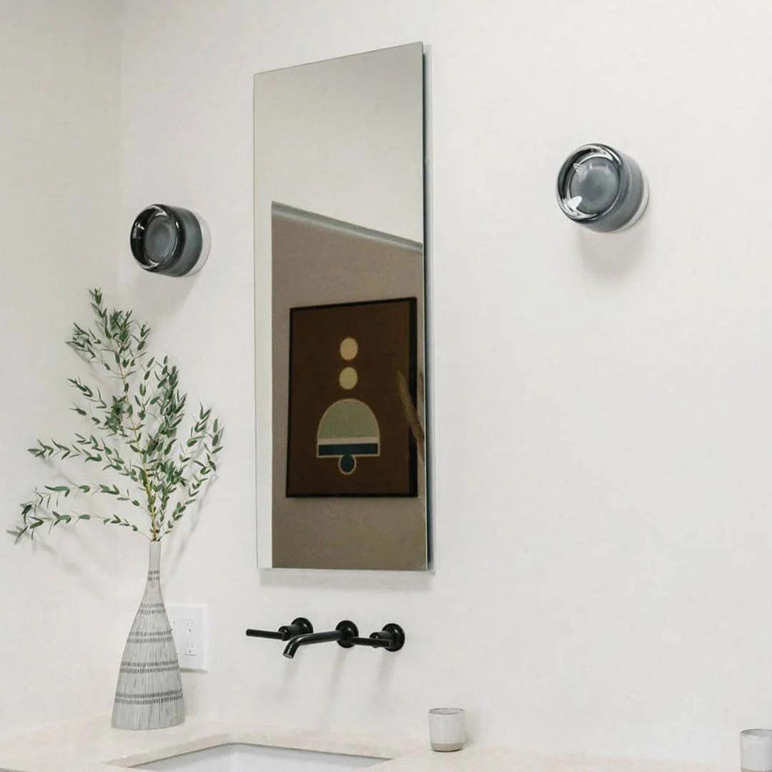 Wall Sconce Slim Integrated LED Frosted Diffuser