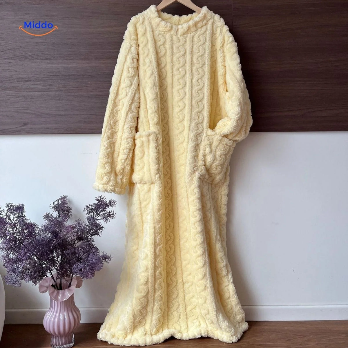 Wearable Blanket Soft Fleece Long Sleeves & Front Pockets