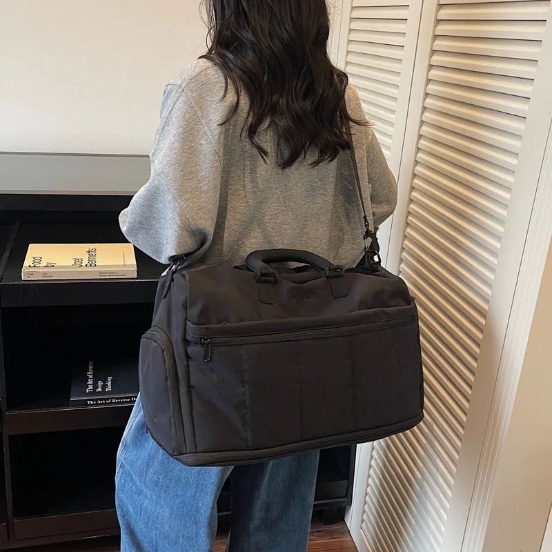 Weekender Duffle Bag Spacious Multi-Pocket Durable Fabric