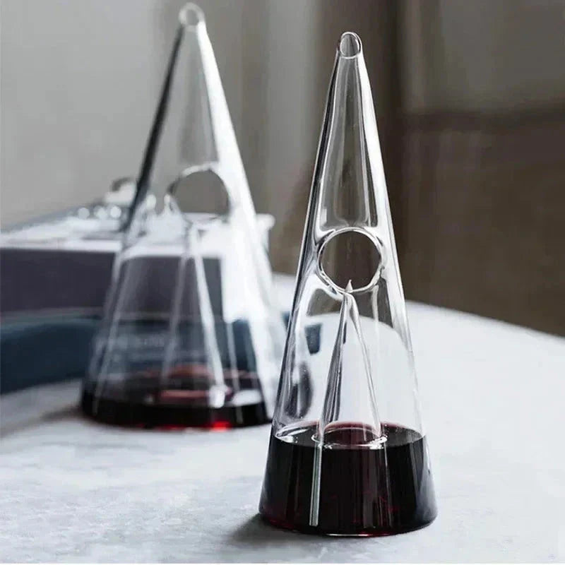 Wine Decanter Pyramid Shape & Waterfall Spout Glass 25.3 Oz