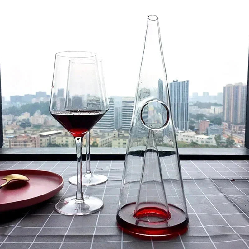 Wine Decanter Pyramid Shape & Waterfall Spout Glass 25.3 Oz