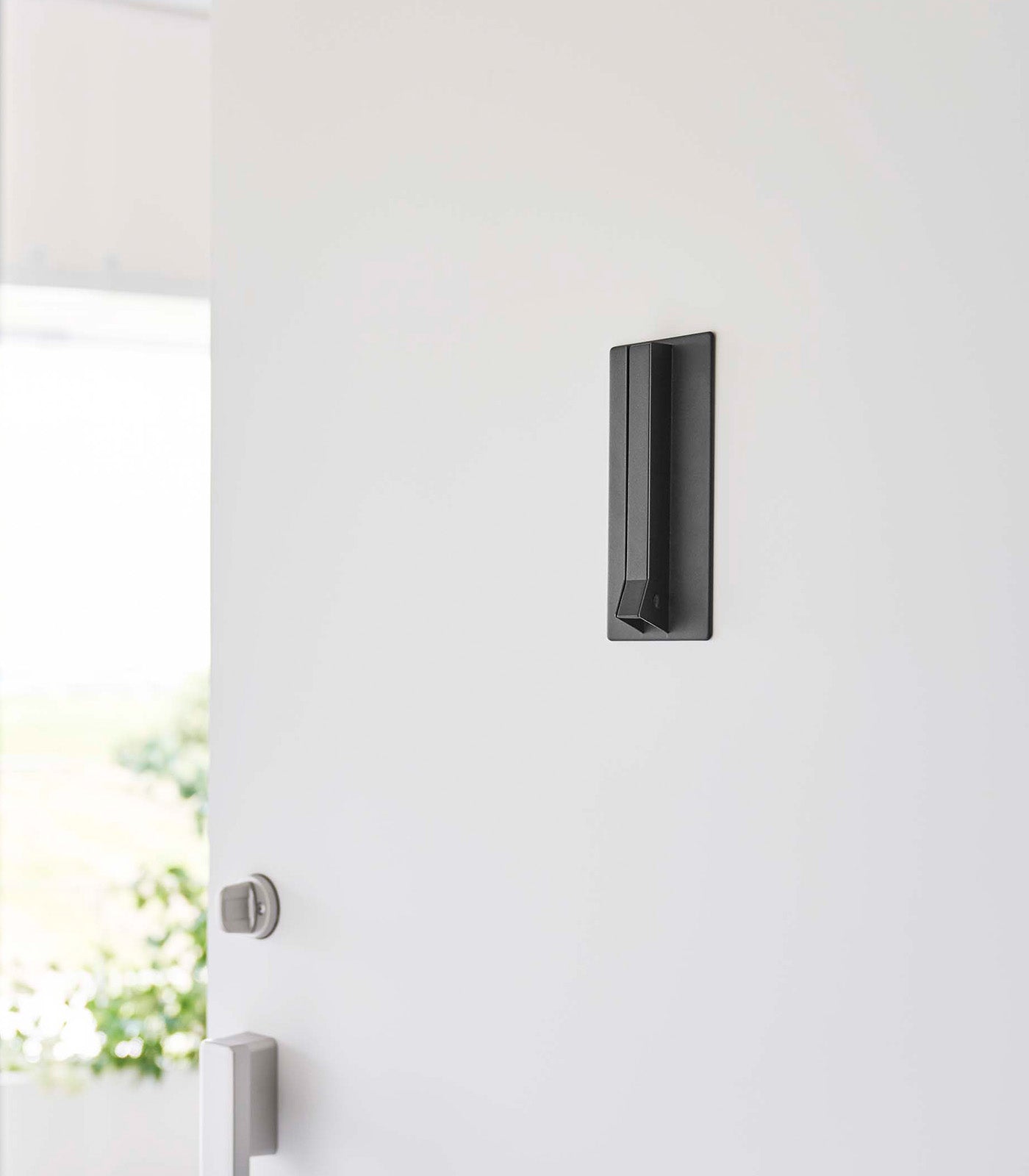 Space-Saving Foldable Hook with Magnetic Design
