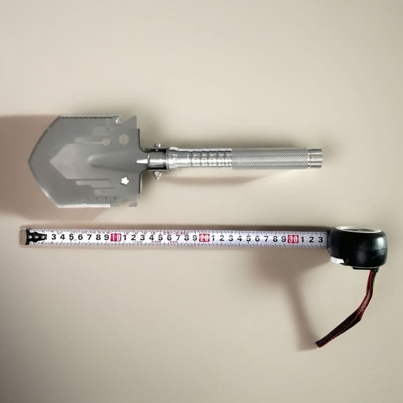 Compact Folding Shovel for Outdoor and Emergency Situations
