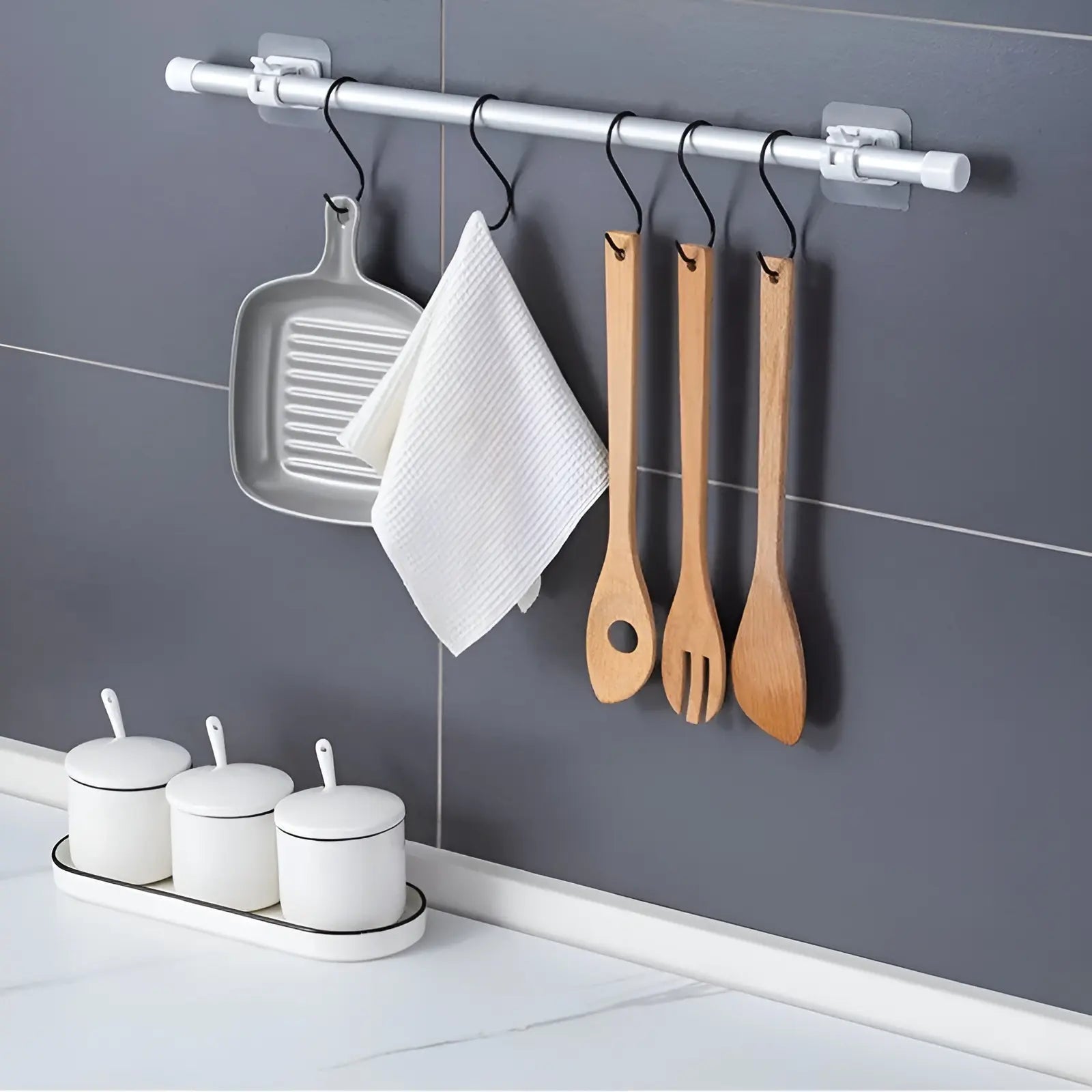 Easy-to-Install Curtain Rod Brackets for Secure Mounting