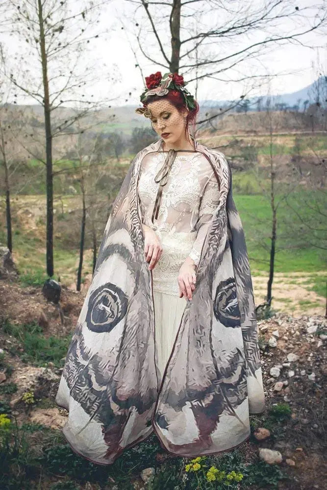Elegant Grey Moth Cloak – Enchanting Attire for Any Occasion