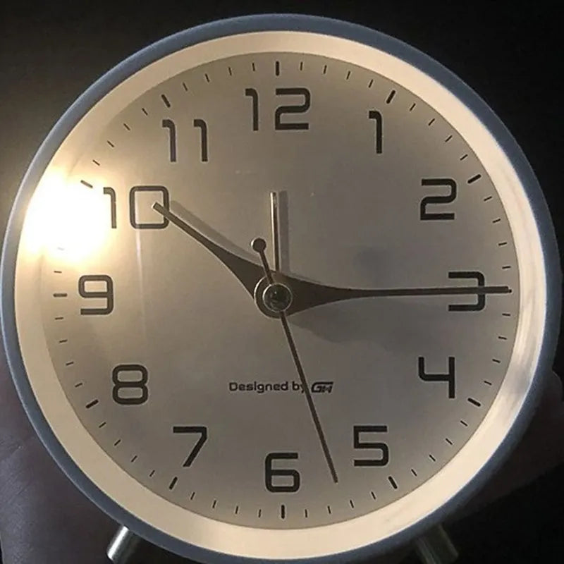 Sleek Nordic Silent Clock for Elegant Spaces
