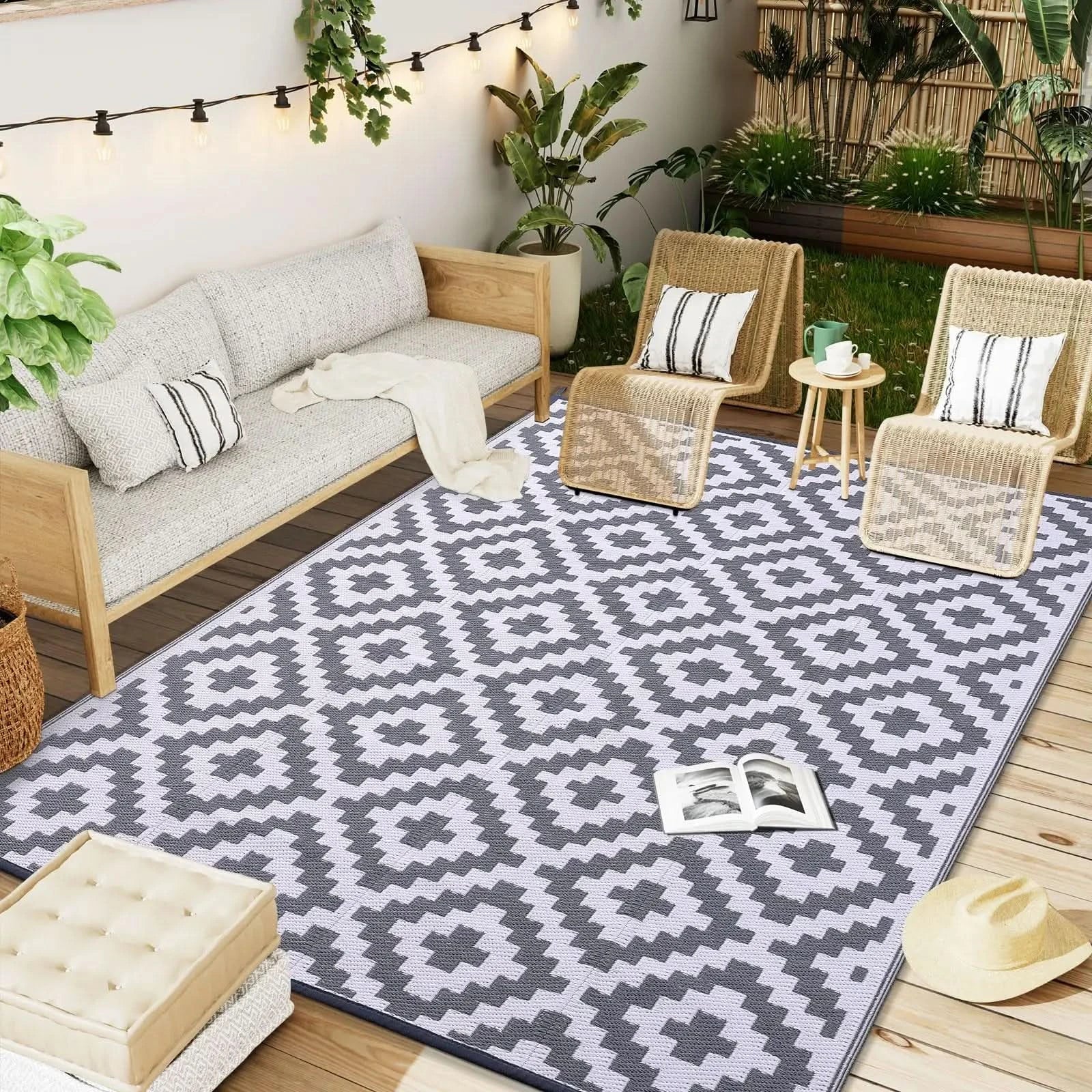 Waterproof Outdoor Area Rug – Reversible Design