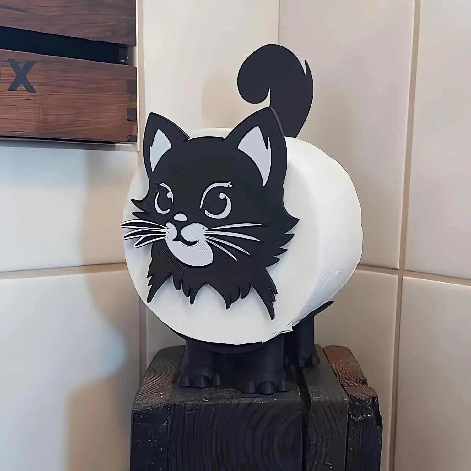 Standing Toilet Paper Holder in Cat Design – Decorative Organizer