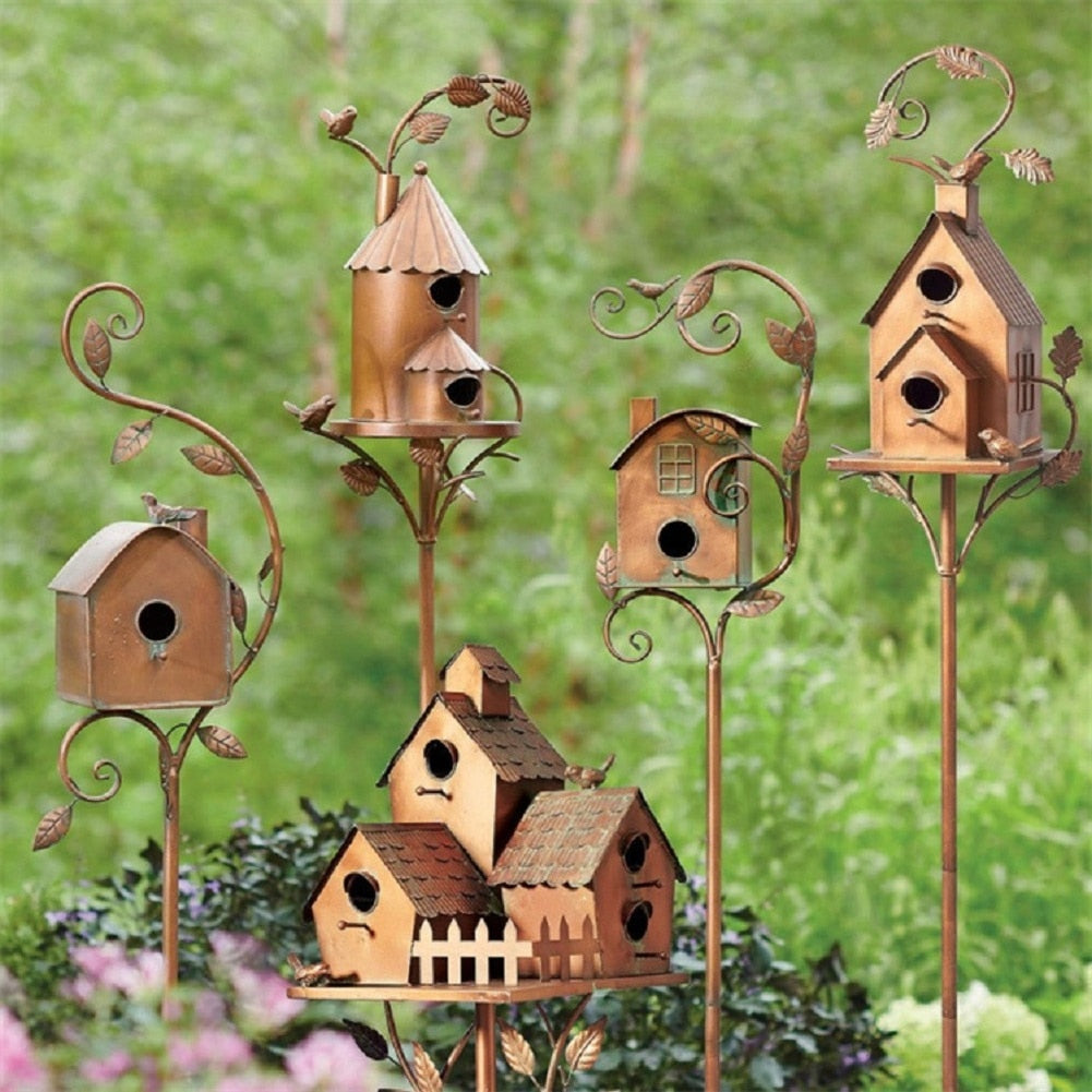 Handcrafted Garden Stake Birdhouse – Decorative Metal Feeder Sculpture for Outdoor Spaces