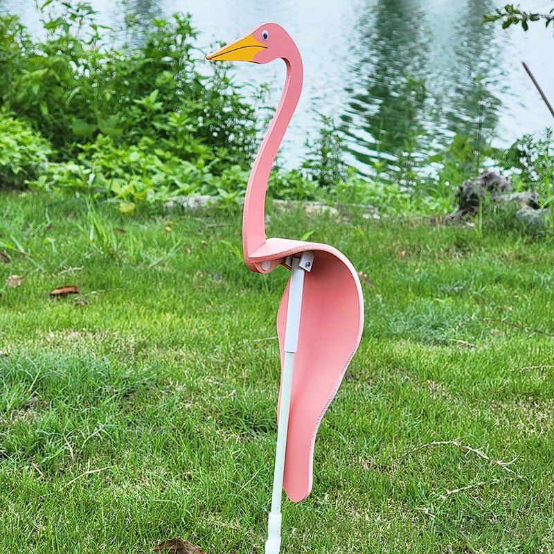Garden Spinning Bird Decoration with Swivel Hook and Steel Build