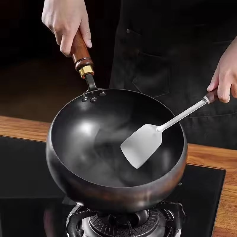 Uncoated Cast Iron Skillet with Wooden Handle