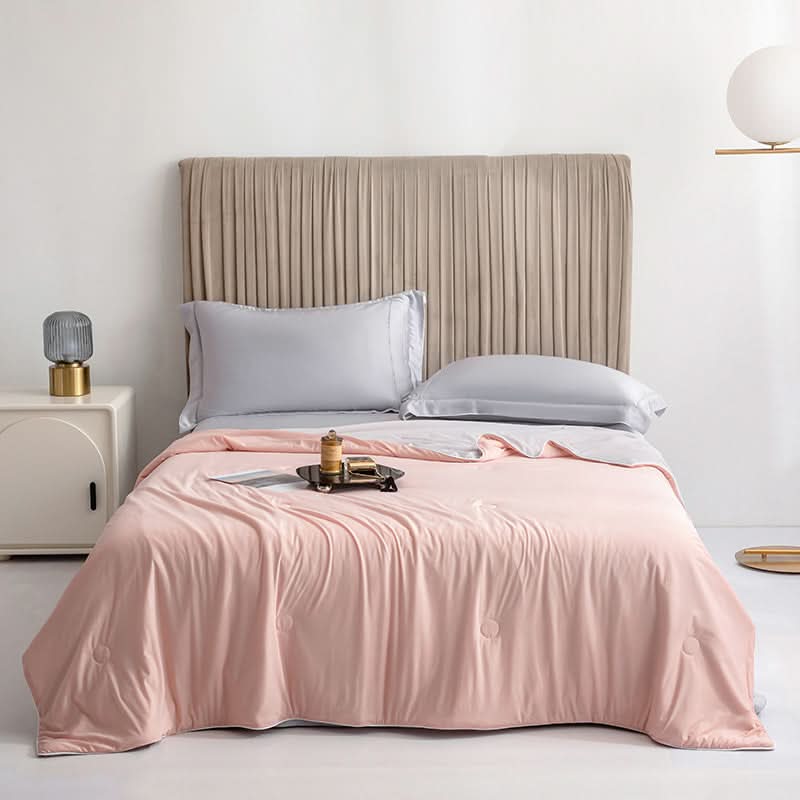 Ice Silk Summer Blanket – Soft, Breathable Design