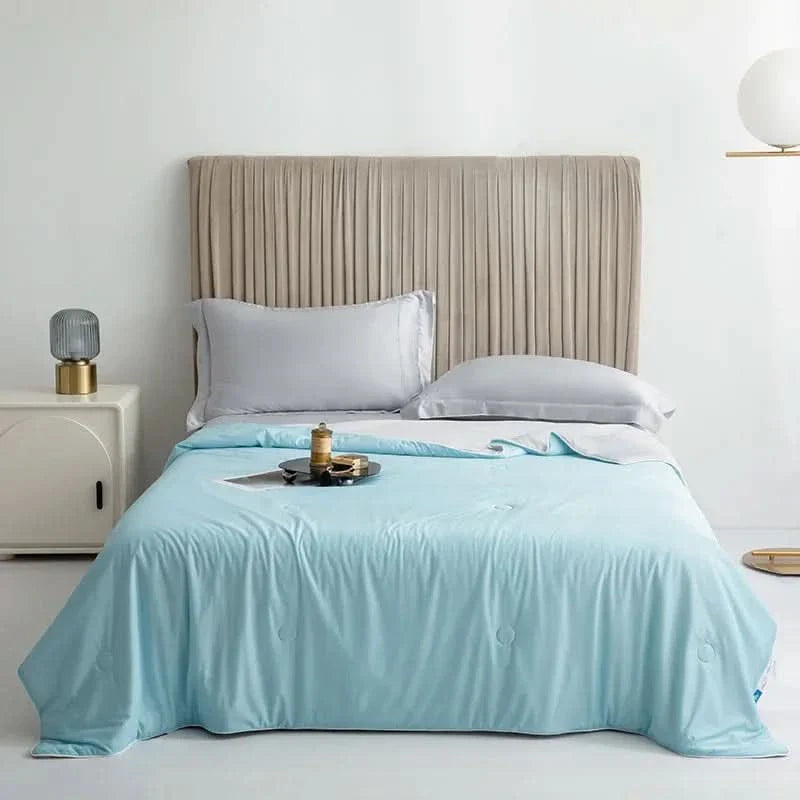 Ice Silk Summer Blanket – Soft, Breathable Design
