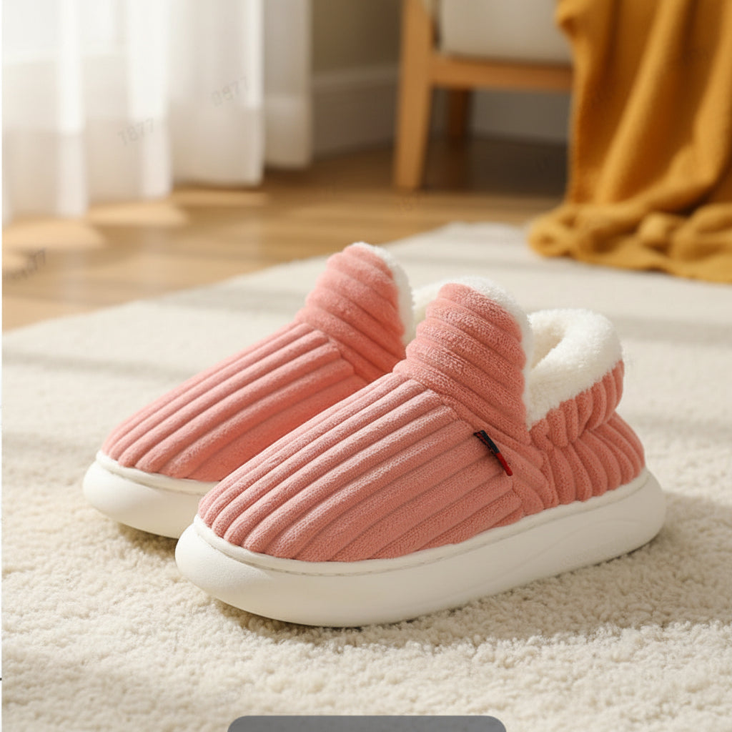 Thermal Slippers with Vegan Fleece Lining for Cozy Warmth