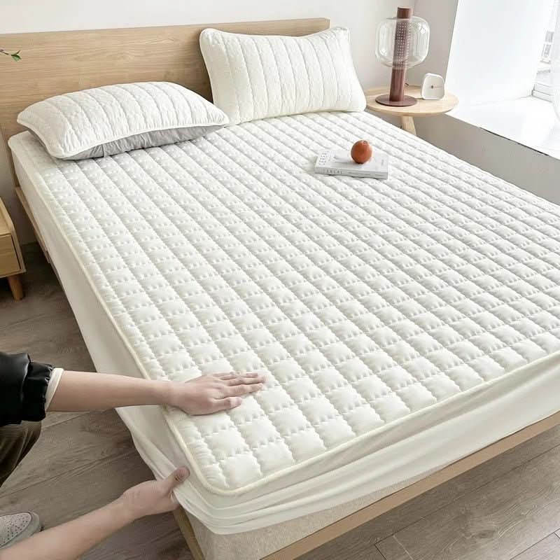 Breathable Mattress Protector for Comfort and Hygiene
