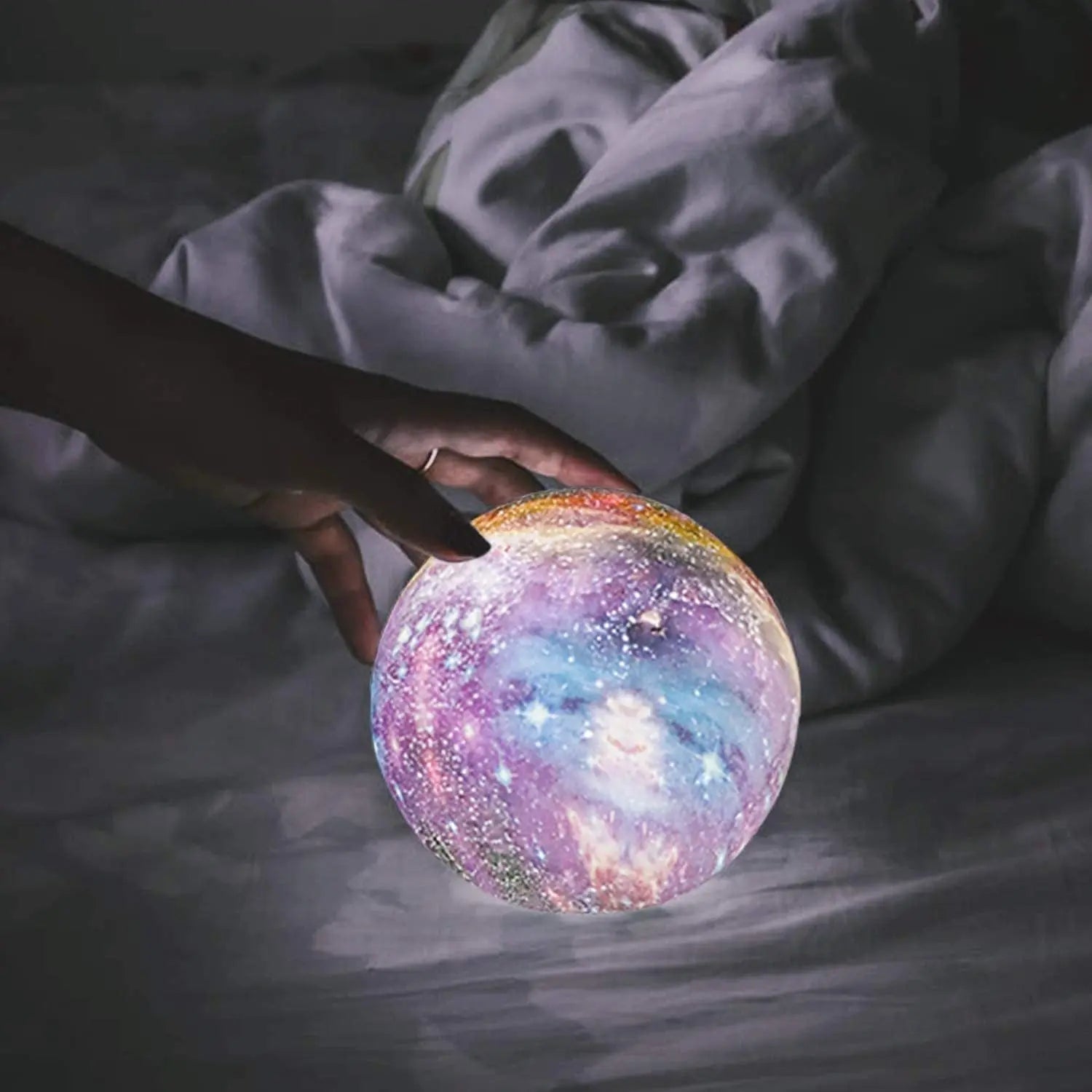 Touch-Controlled Night Light with Star Design