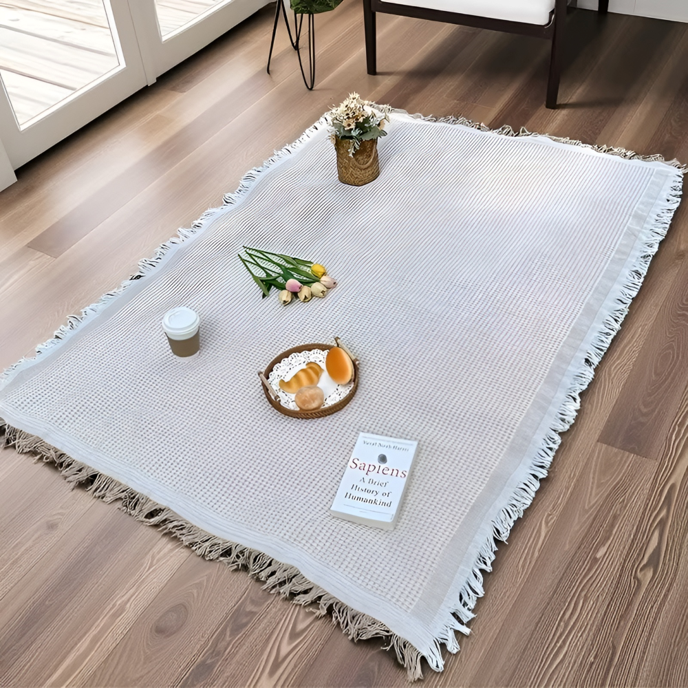 Waterproof Outdoor Blanket 180x180 cm – Foldable for Picnics