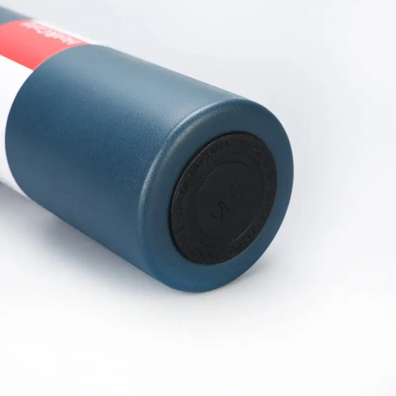 500 ml Stainless Steel Vacuum Flask with 3 Mugs, Gift Packaging