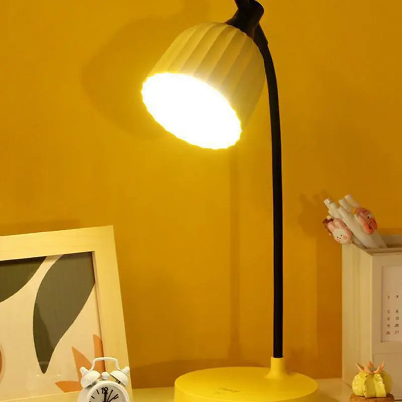 Adjustable LED Desk Light – Versatile Illumination for Work and Bedside