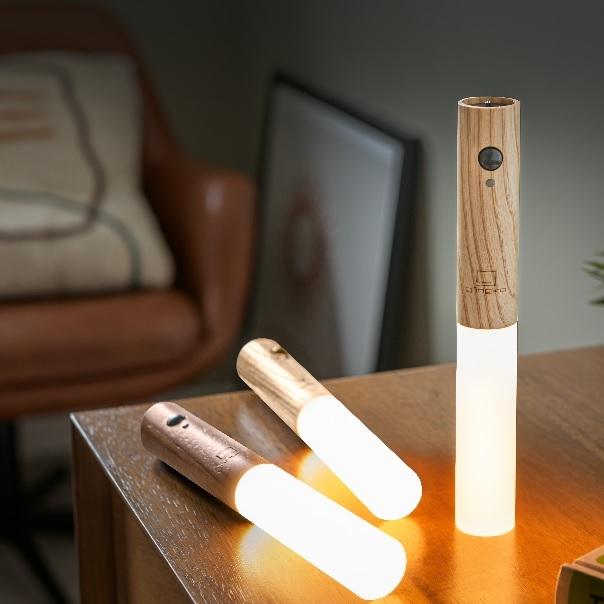 Wireless Wall Light with Motion Sensor – Wooden Design