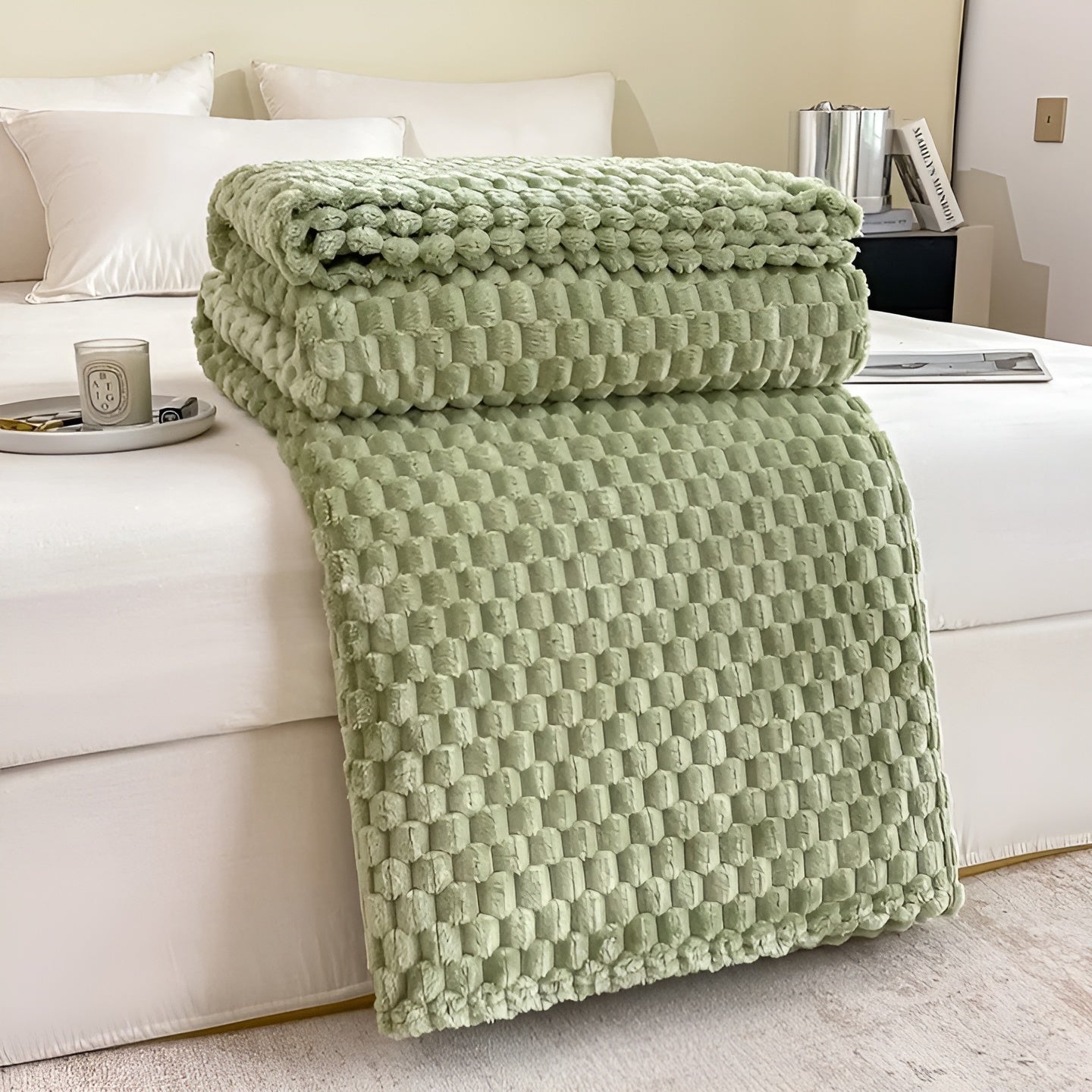 Quilted Texture Microfiber Blanket – Soft and Cozy Throw
