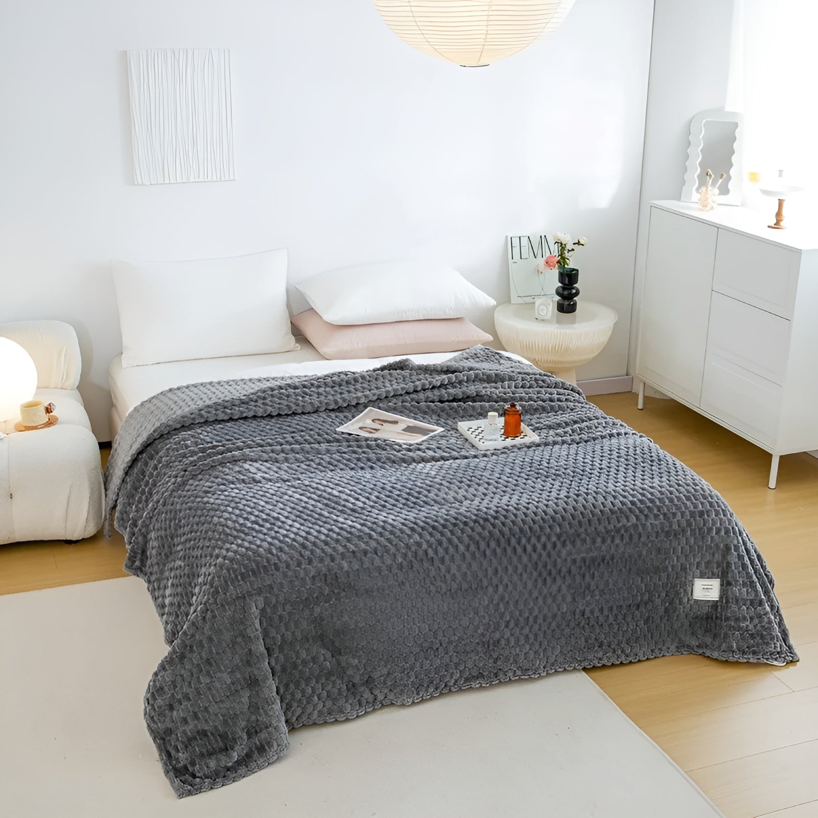 Quilted Texture Microfiber Blanket – Soft and Cozy Throw