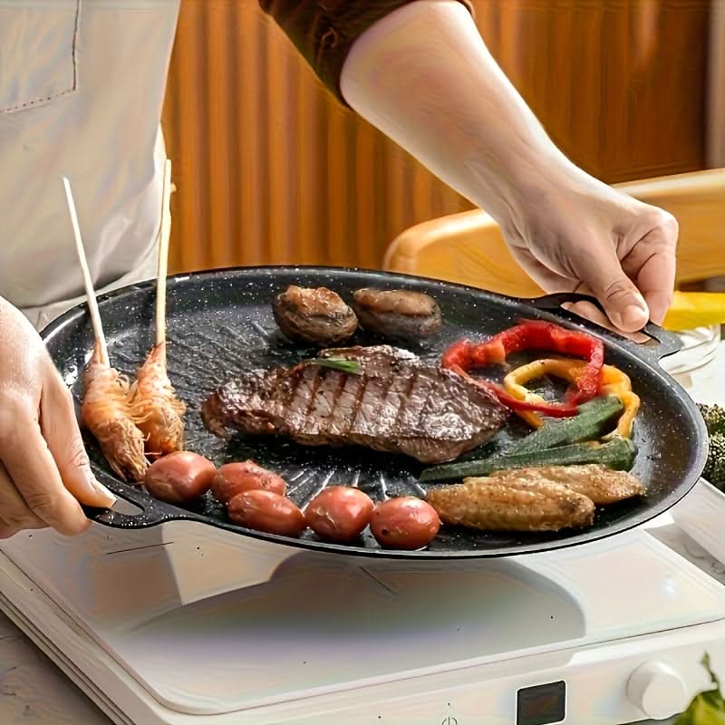 Rustic Design Portable Grill Pan in Cast Iron for Outdoor Cooking
