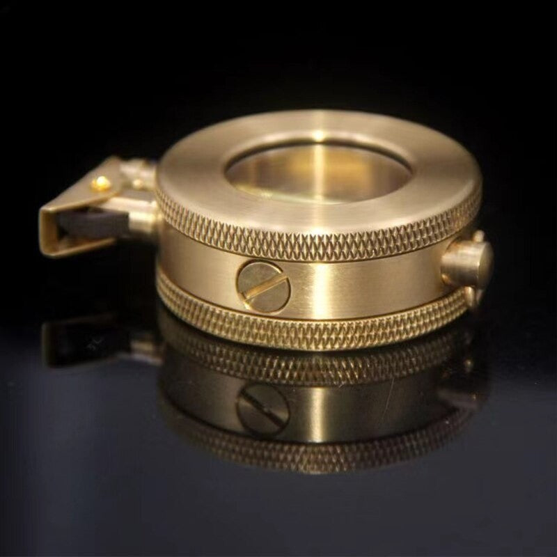 Classic Refillable Pocket Lighter - Vintage Retro Gas Lighter for Collectors