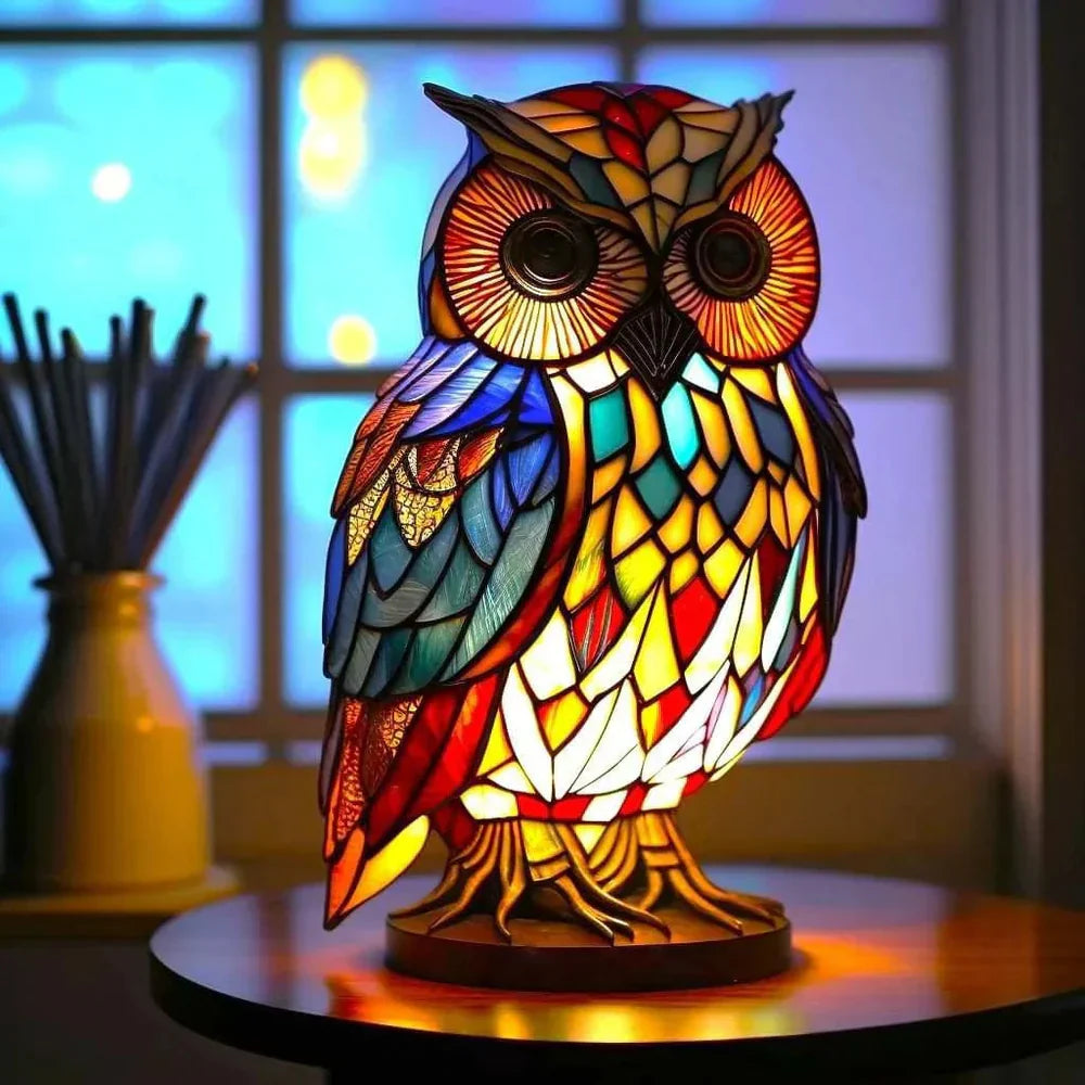 Elegant Nature-Inspired Illumination Fixture