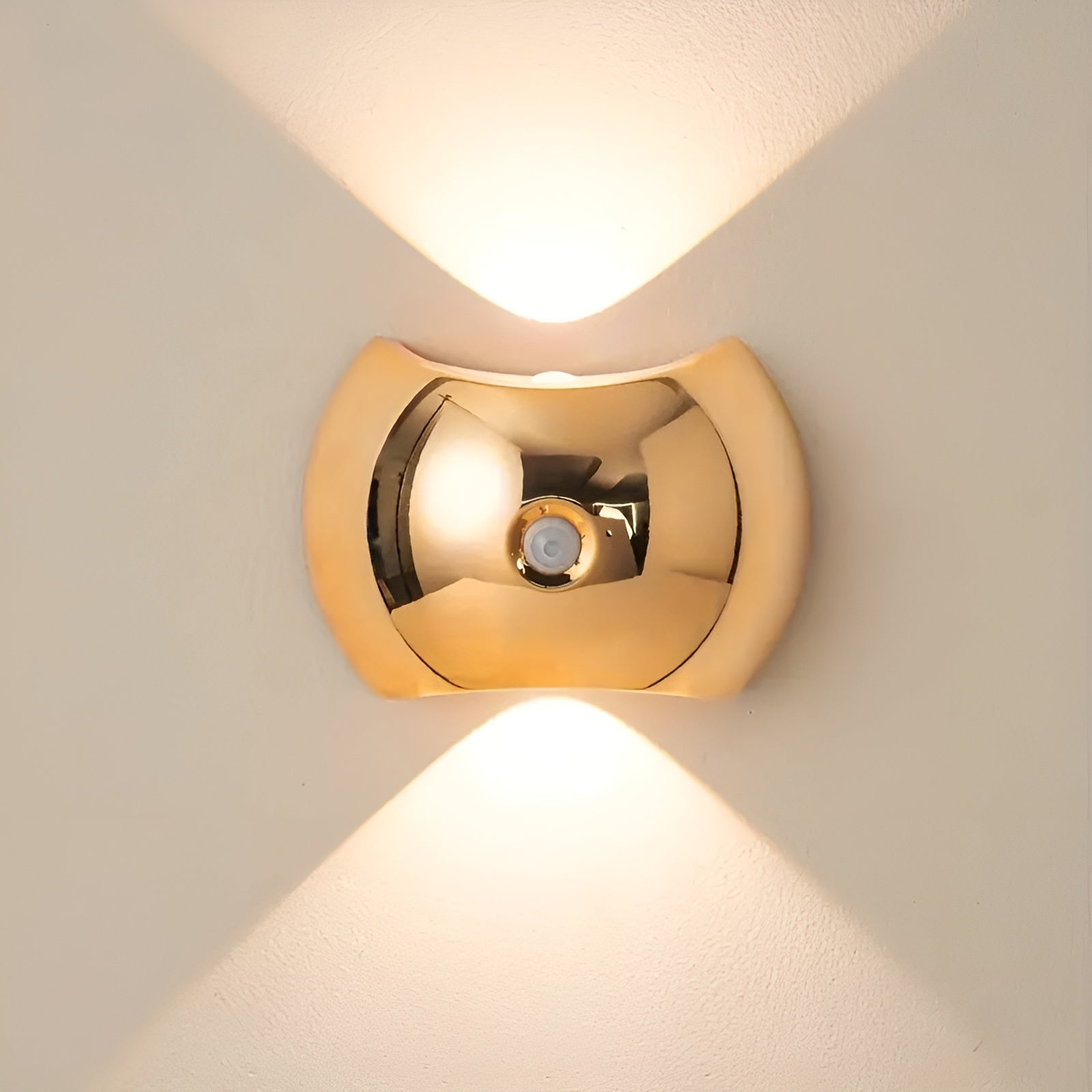 Wall Lamp with Motion Detector – Rechargeable, Magnetic & Wireless