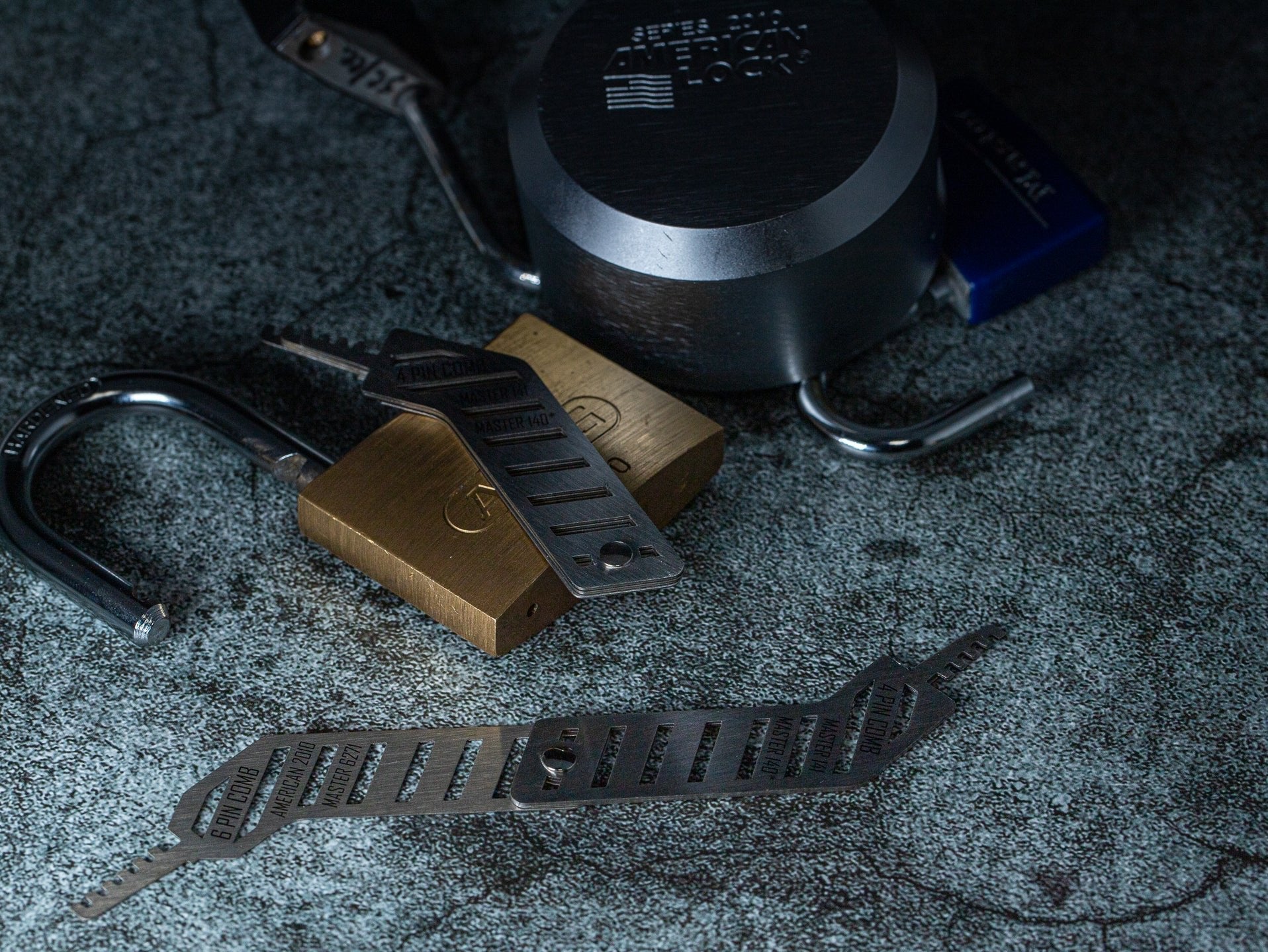 GlideGrip™ — Unlock Faster with Pinpoint Precision and Unshakable Confidence