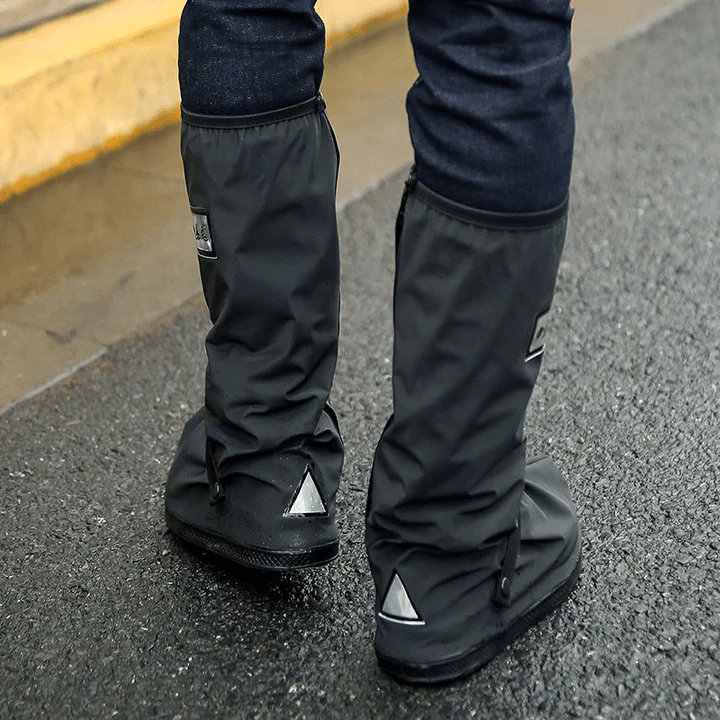 SafeStride™ — Lock in Dry, Slip-Free Steps for Every Adventure