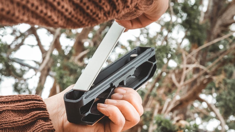 EdgeMaster™ Pro — Unlock Laser-Sharp Blades Fast, Anywhere Life Takes You