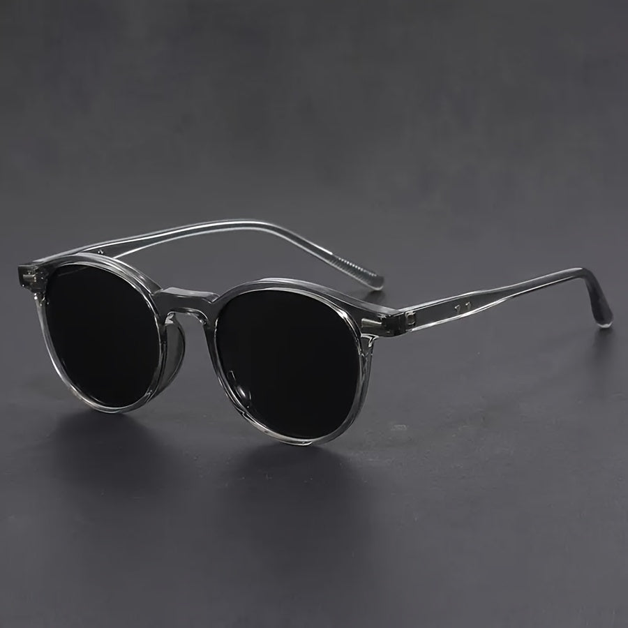 Lightweight Polycarbonate Round Tortoise Shell Sunglasses