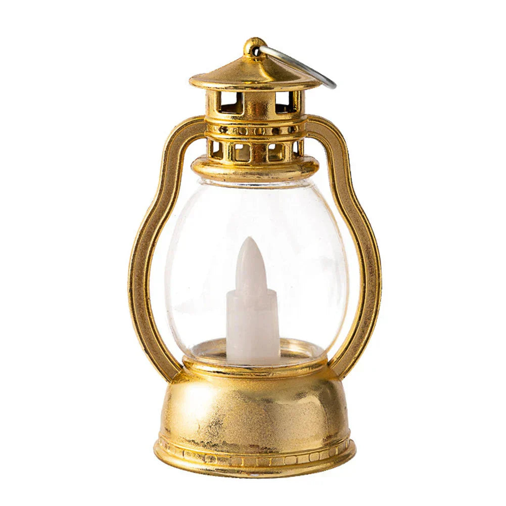 Vintage-Style Solar Lantern Featuring Flickering LED Illumination