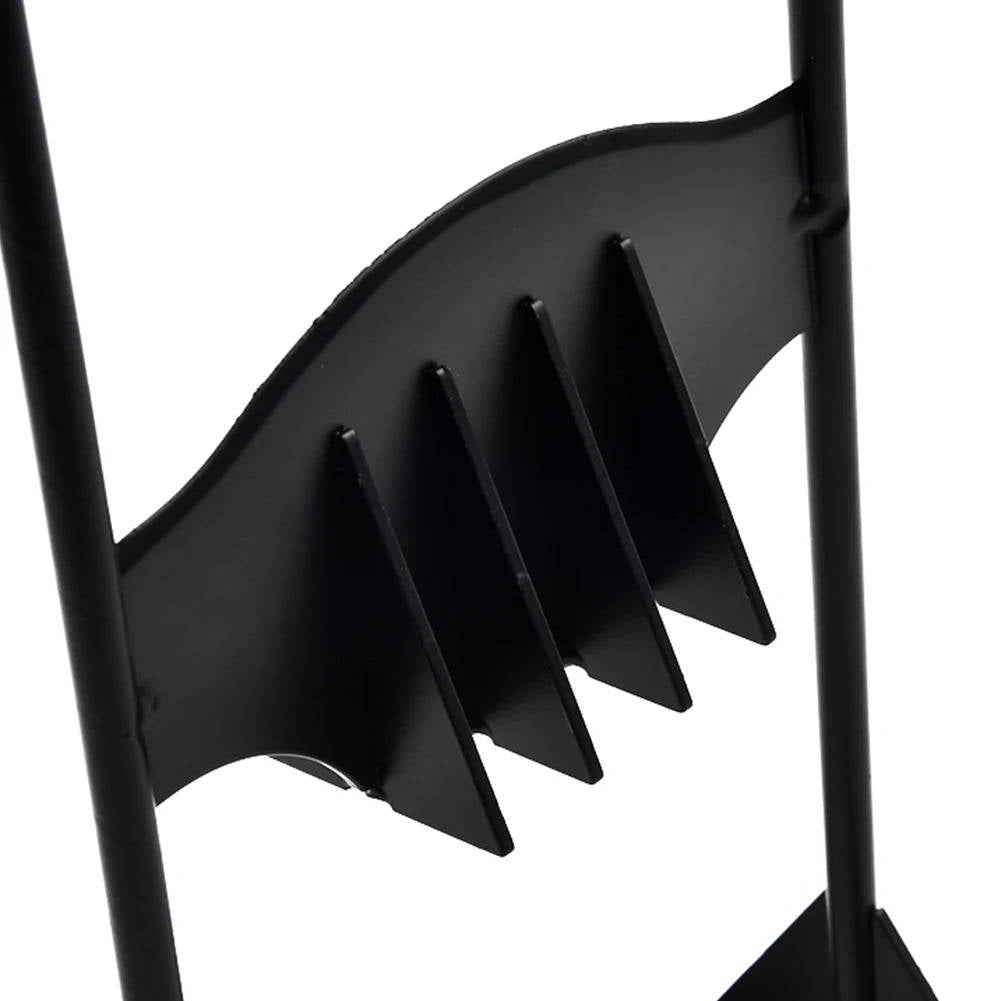 Wedge Splitter in Cast Iron with Angled Edge and Stable Wide Base