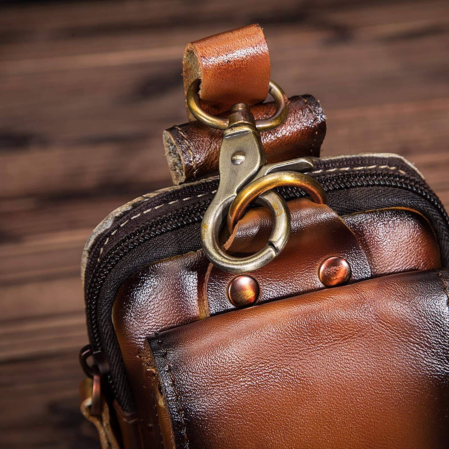 Men's Zippered Leather Waist Bag