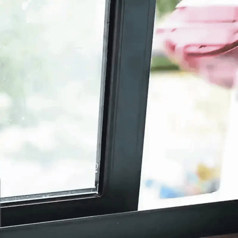 Magnetic Window Cleaner with Dual-Sided Design and Locking Mechanism