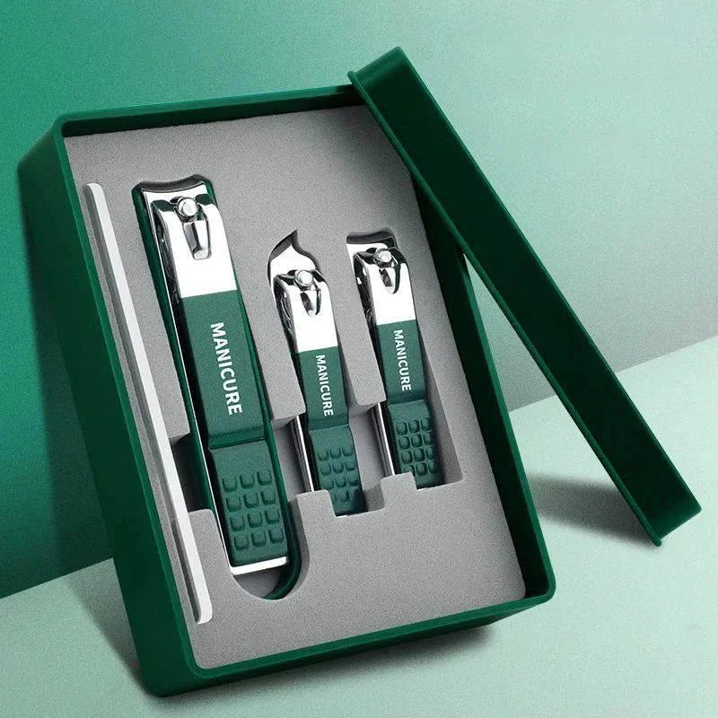 Nail Clipper Kit in Stainless Steel with Nail File
