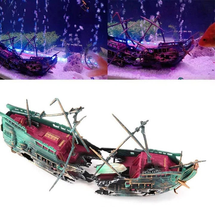 Resin Underwater Boat Ornament with Bubble Flow System for Aquariums