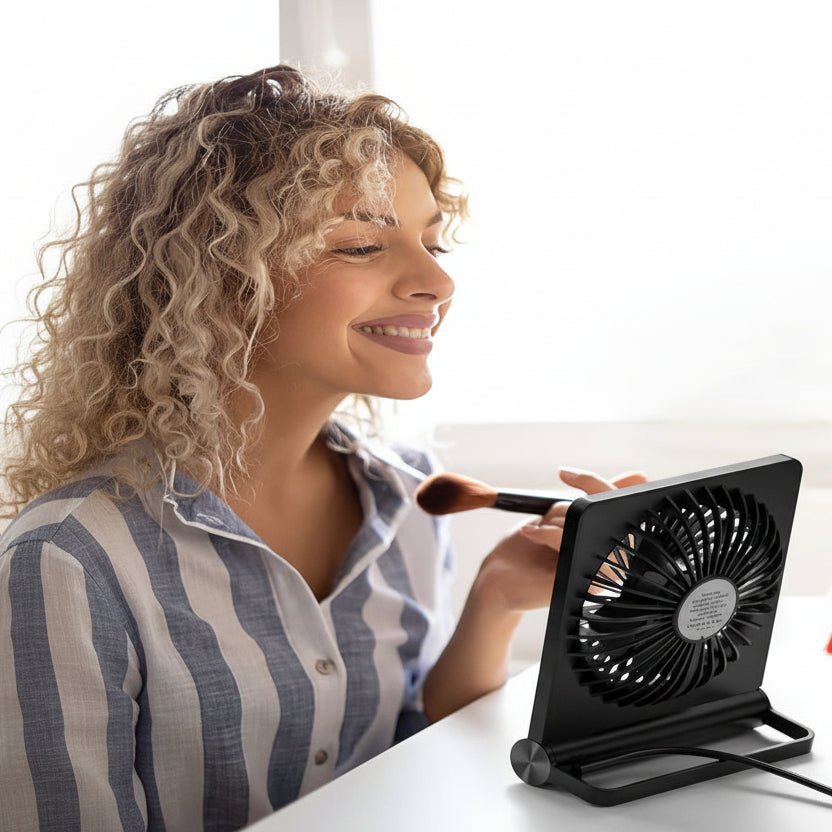 Adjustable Airflow Direction USB Desktop Fan
