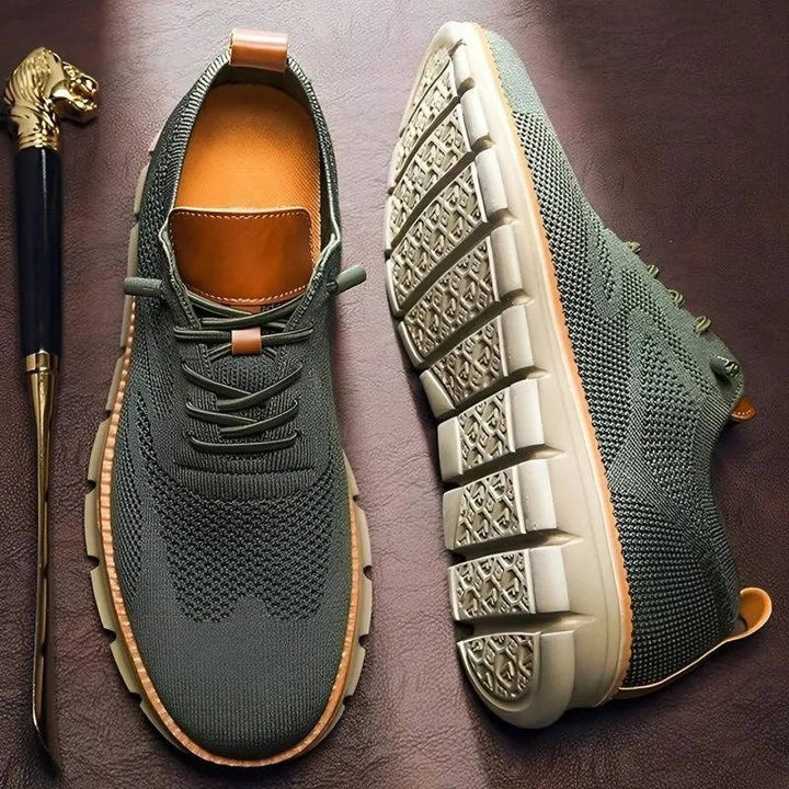 Cushioned Sole Urban Walking Sneakers with Breathable Design