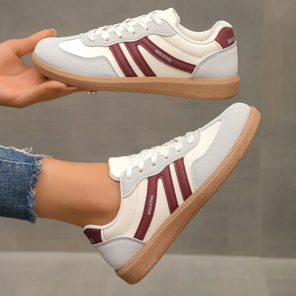 Lightweight Cushioned Sole Sneakers for Women – Casual Lace-Up Design