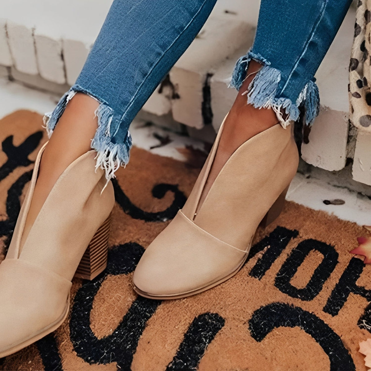 Womens Ankle Boots with Almond Toe and V-Cut Elastic Side