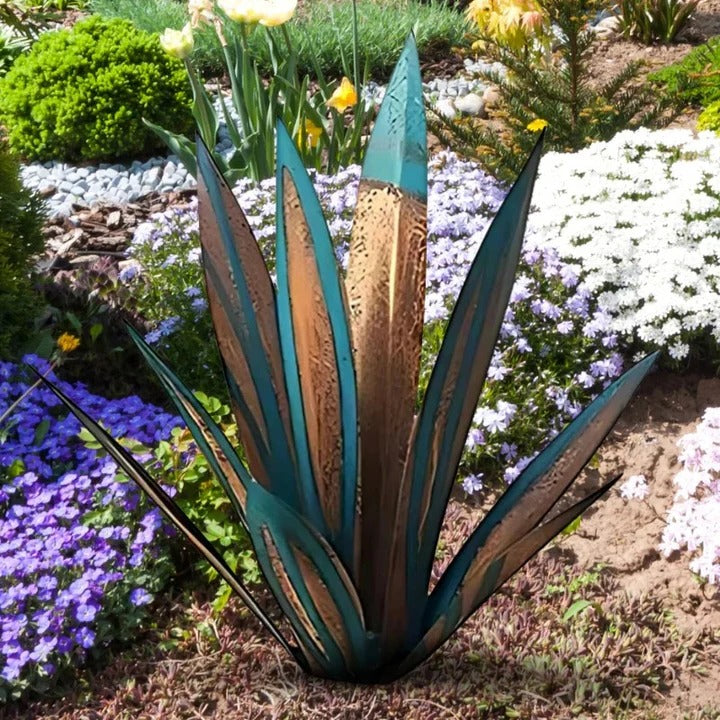 Agave Americana Metal Garden Ornament for Indoor or Outdoor Use