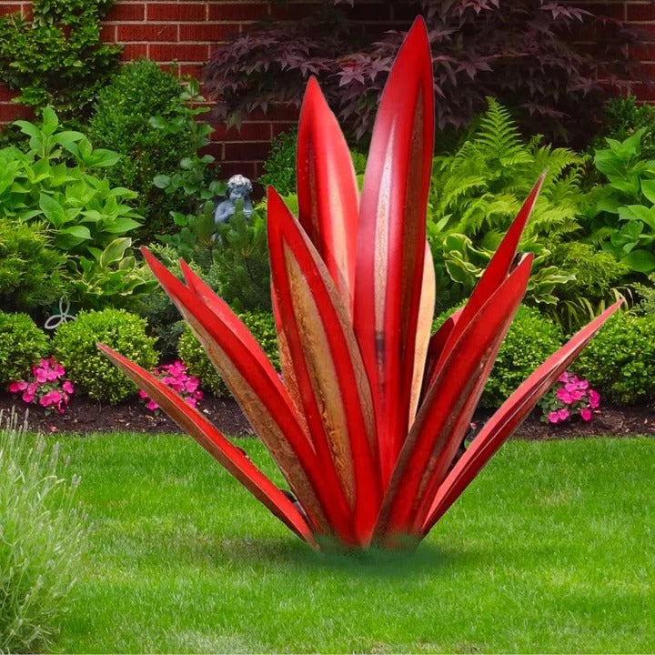 Agave Americana Metal Garden Ornament for Indoor or Outdoor Use