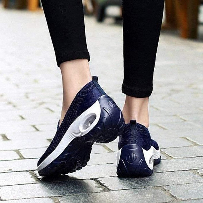 Women's Lightweight Mesh Sneakers Featuring Arch Support and Air Cushion