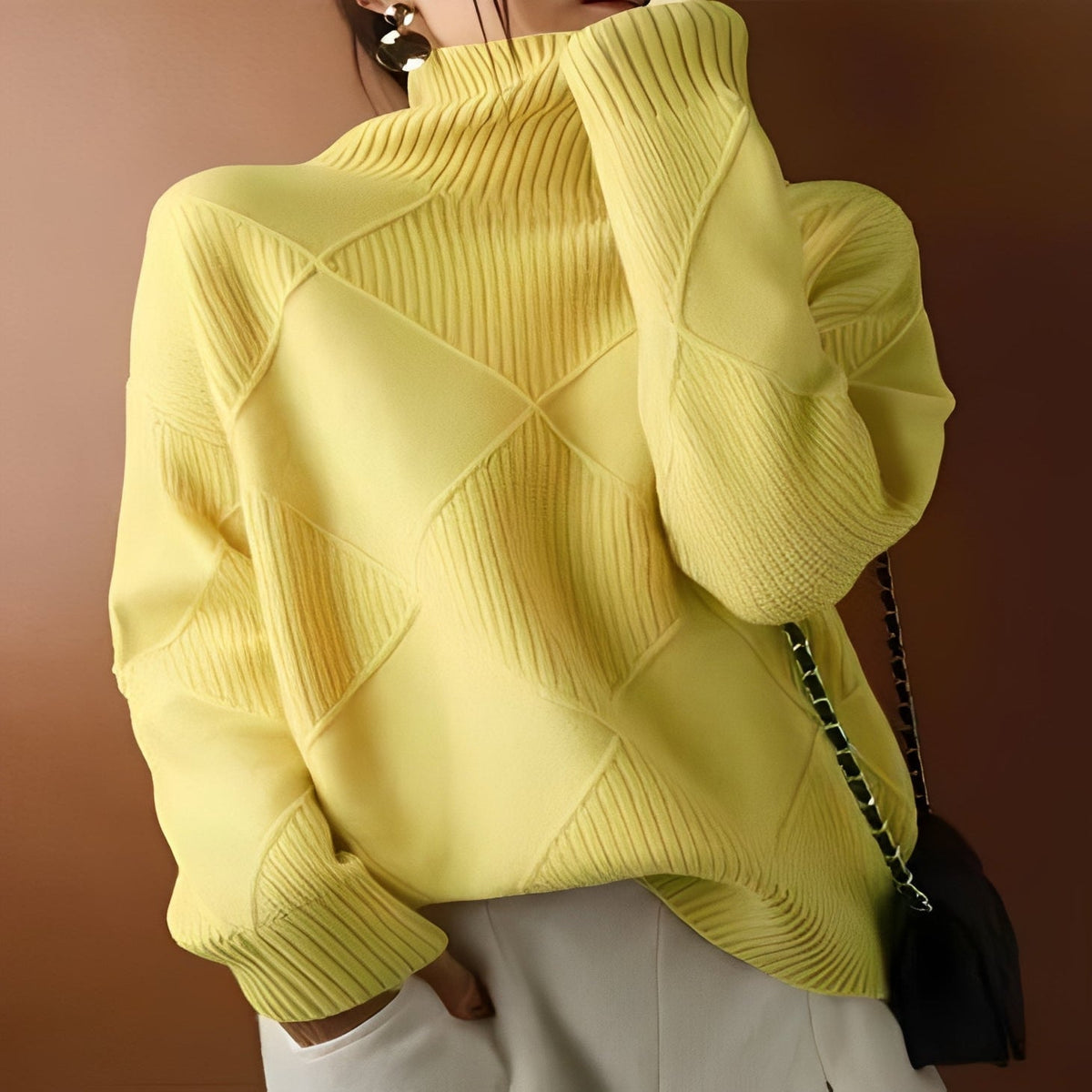 Oversized Women's Pullover in Cashmere with Textured Diamond Stitch