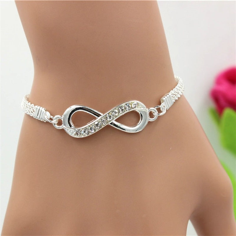 Adjustable Chain Bracelet featuring Infinity Symbol and Lobster Clasp